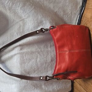 Tignanello Red Leather Shoulder Bag 10.5x3.5x8